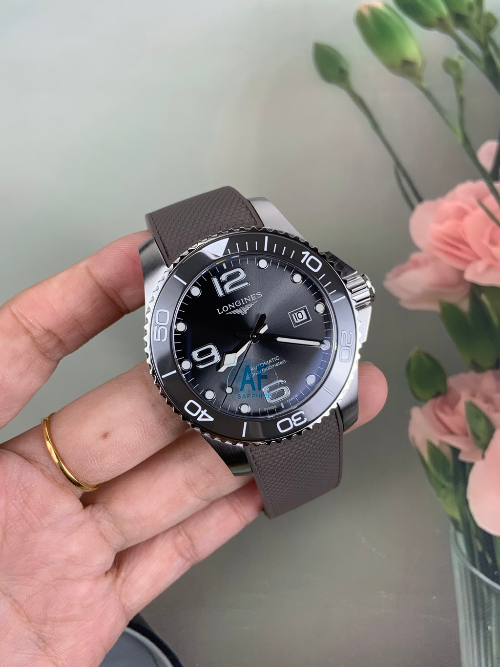 Longines HydroConquest 43mm – Black Dial – Automatic Stainless Steel Dive Watch