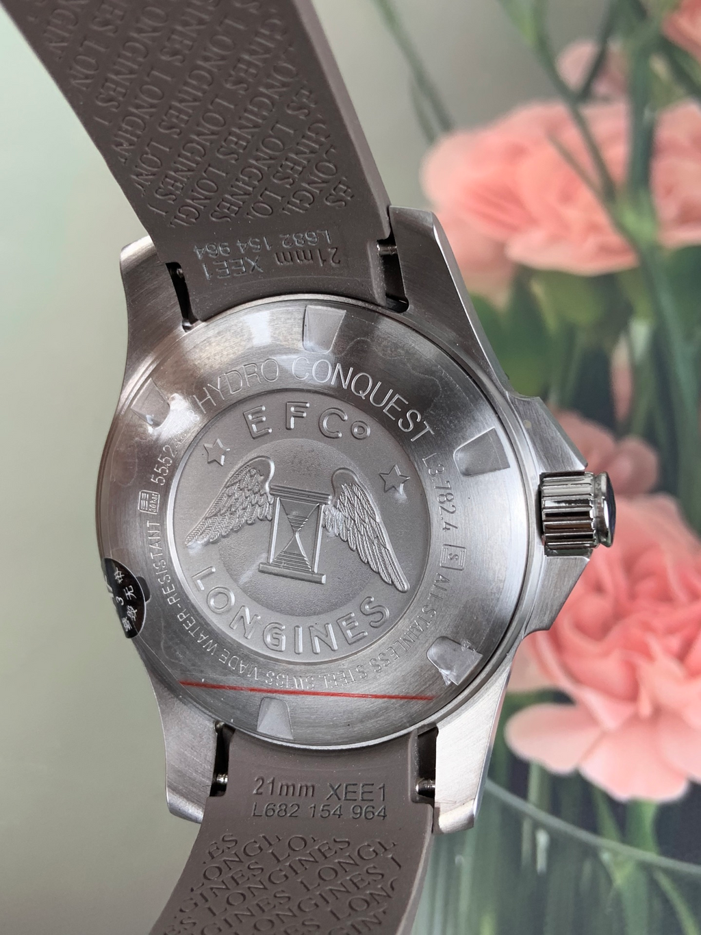 Longines HydroConquest 43mm – Black Dial – Automatic Stainless Steel Dive Watch